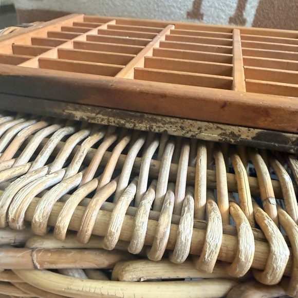 Vintage Wooden Printer's Tray - Picture 13 of 16